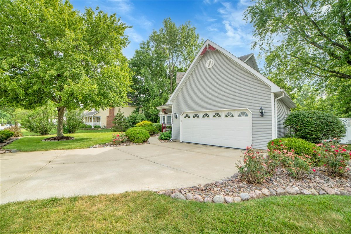 19615 116th Avenue, Mokena, IL 60448