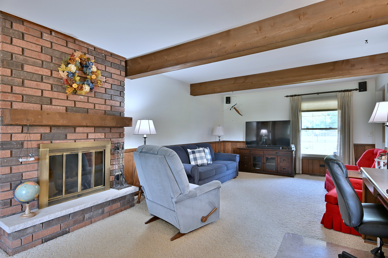 16W611 87th Street, Willowbrook, IL 60527