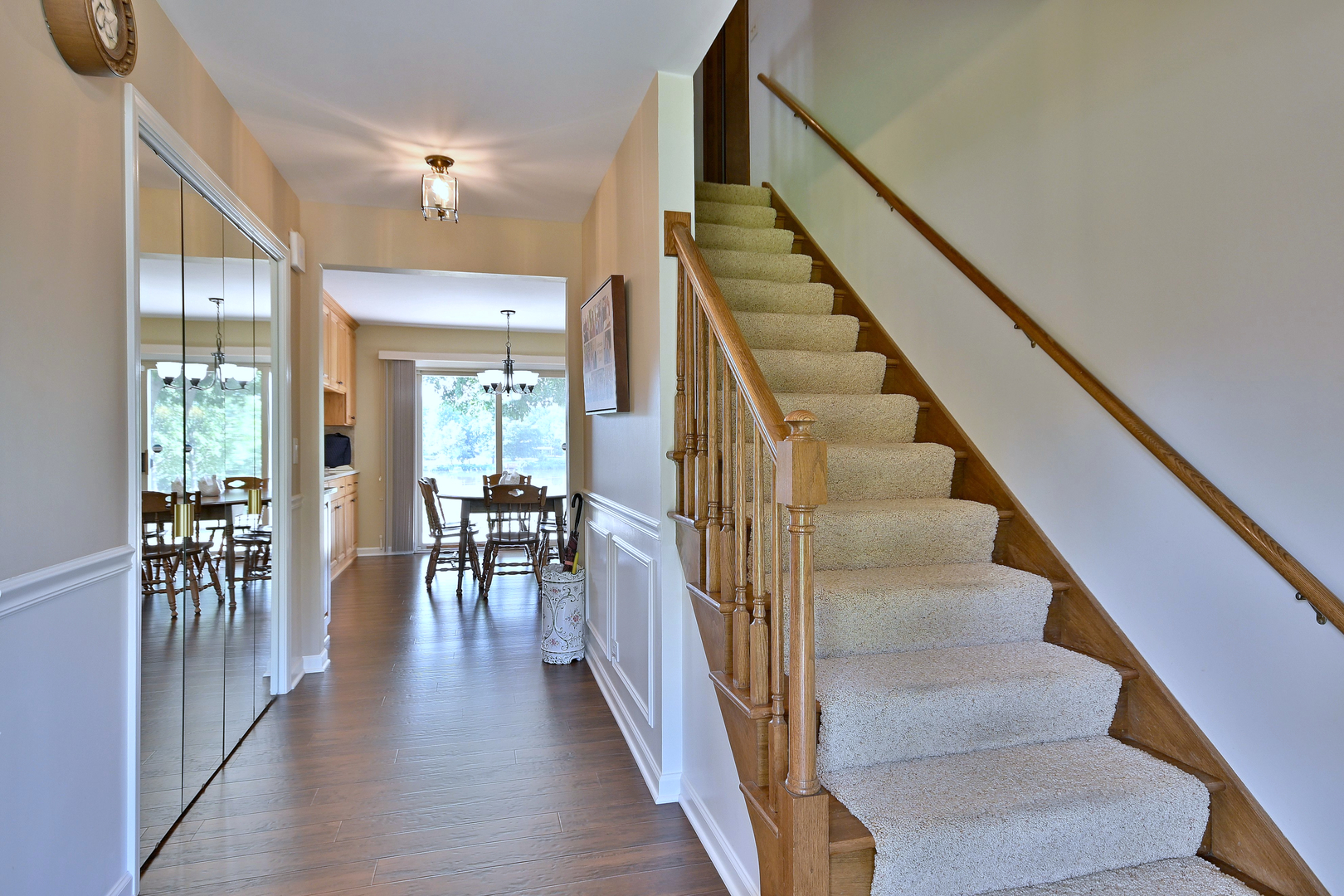 16W611 87th Street, Willowbrook, IL 60527