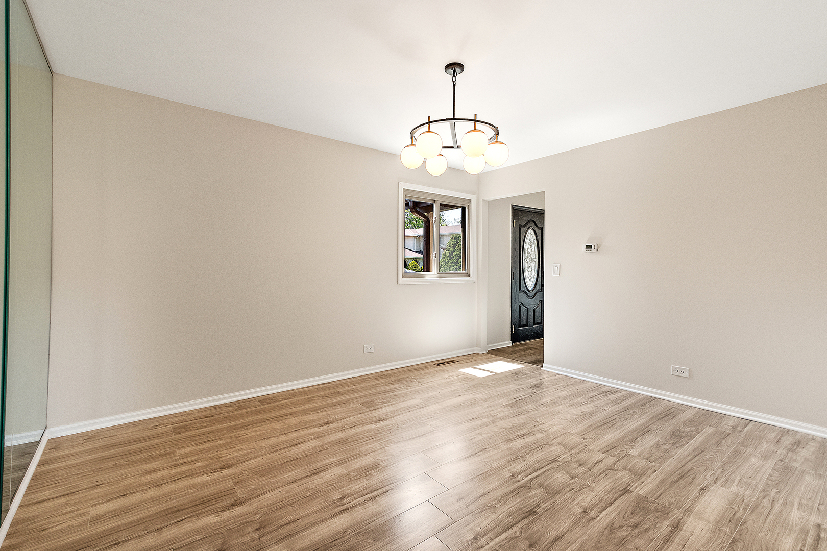 9733 S Cambridge Court, Palos Hills, IL 60465