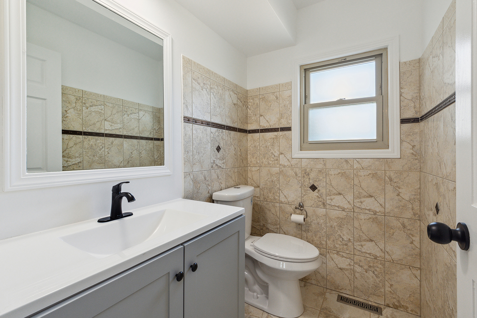 9733 S Cambridge Court, Palos Hills, IL 60465
