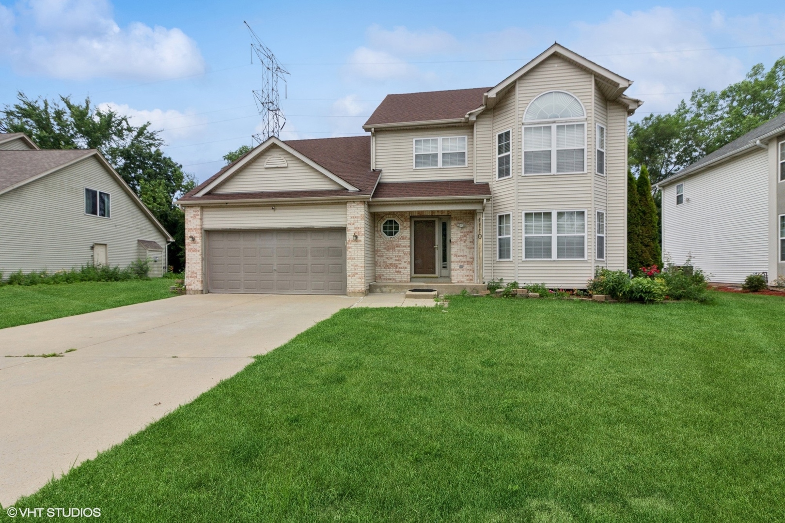 1110 Natalie Drive, West Chicago, IL 60185