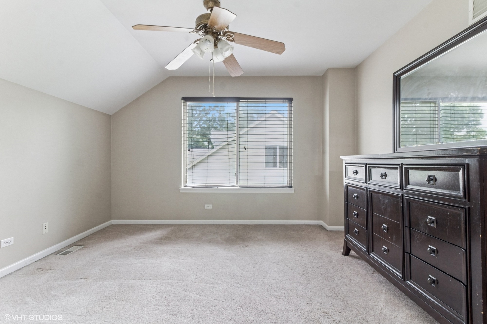 1110 Natalie Drive, West Chicago, IL 60185
