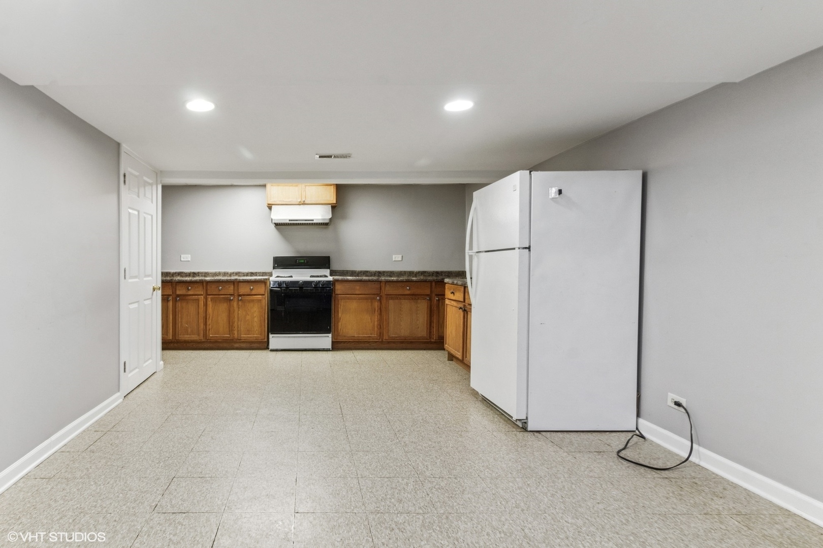 1110 Natalie Drive, West Chicago, IL 60185