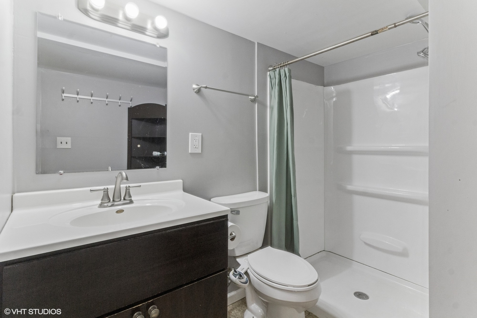 1110 Natalie Drive, West Chicago, IL 60185