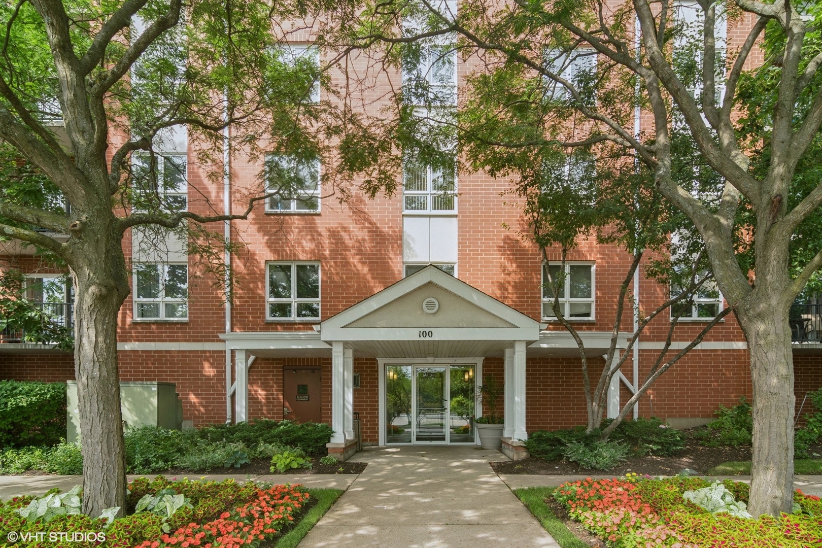 100 N Milwaukee Avenue #501, Wheeling, IL 60090