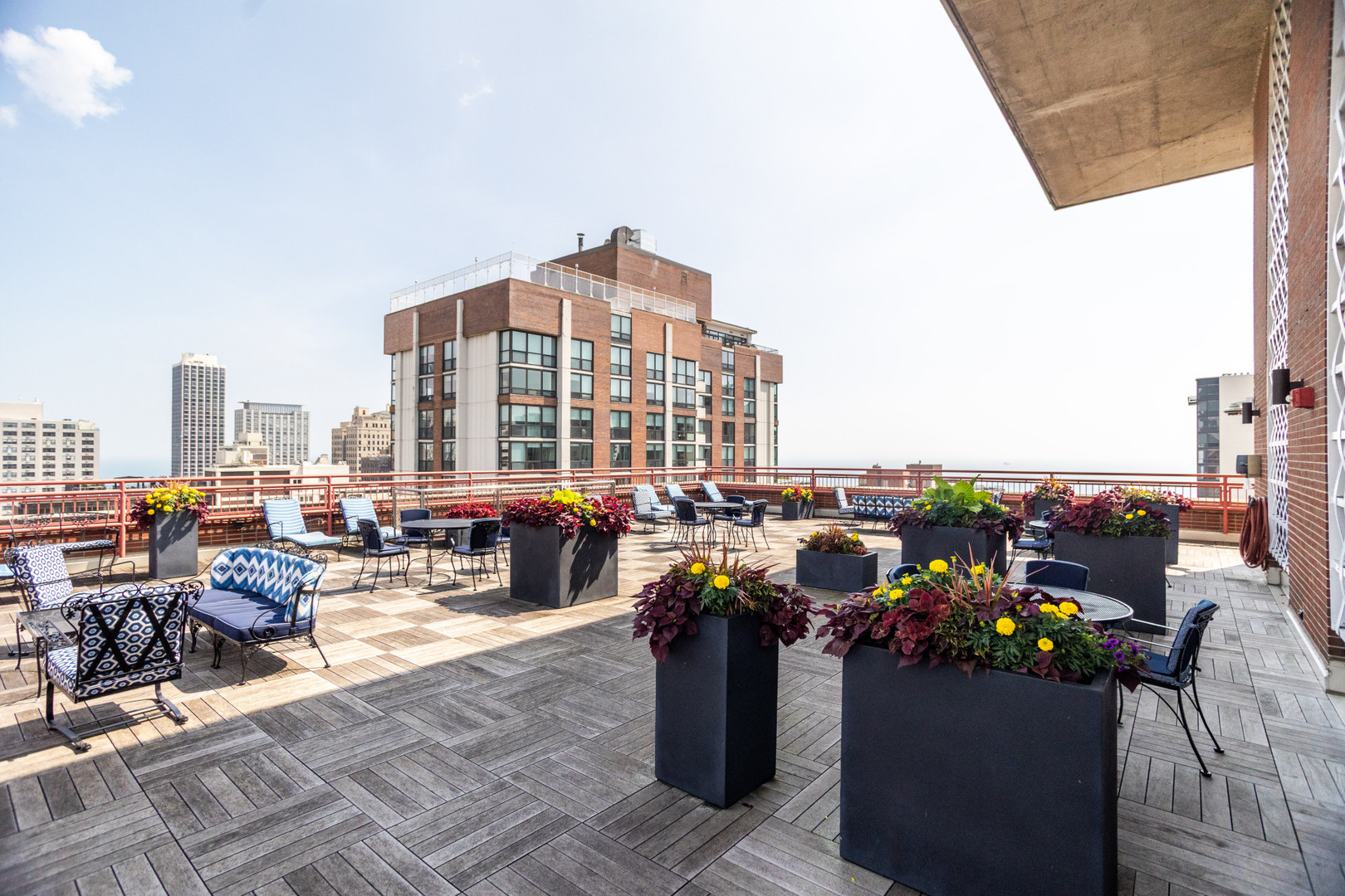 1325 N State Parkway #8D, Chicago, IL 60610