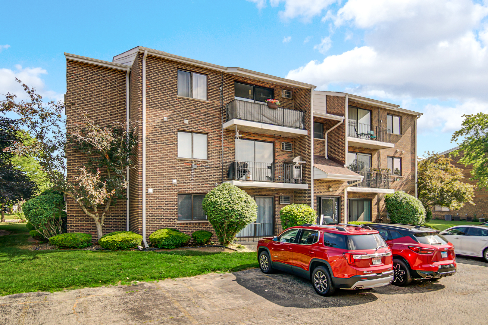 7325 Tiffany Drive #1C, Orland Park, IL 60462