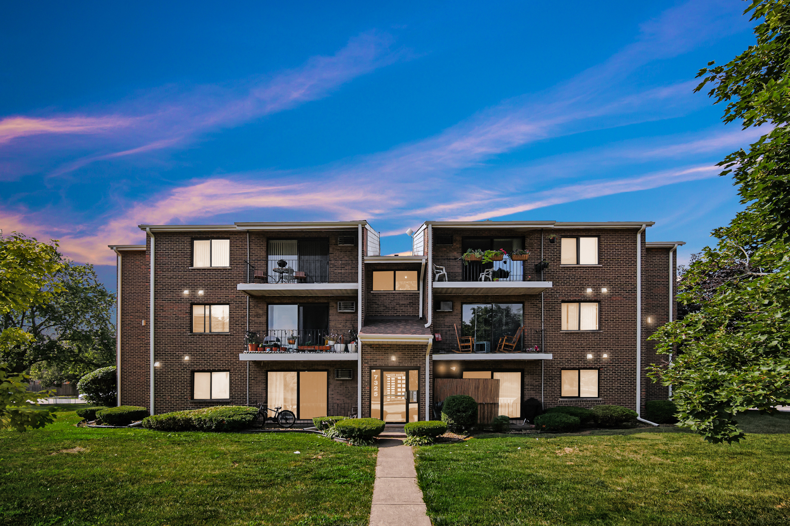 7325 Tiffany Drive #1C, Orland Park, IL 60462