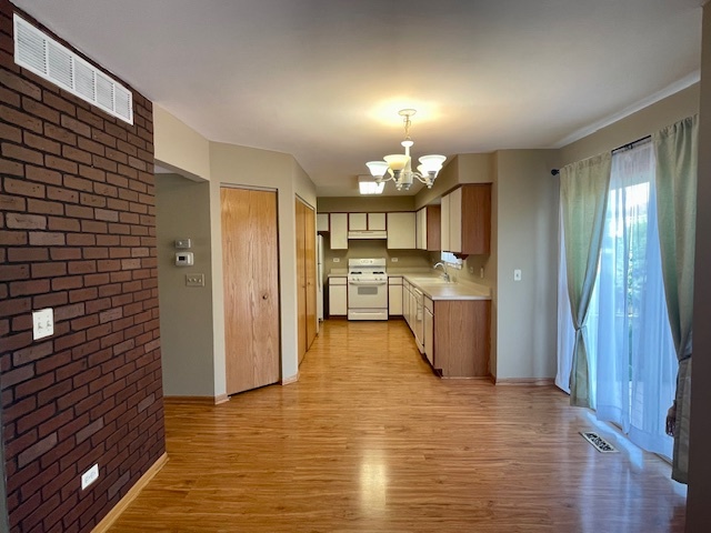 2705 Snowmass Court, Plainfield, IL 60586