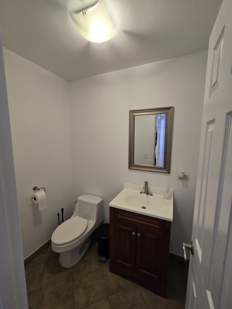 6325 Barrett Street, Downers Grove, IL 60516