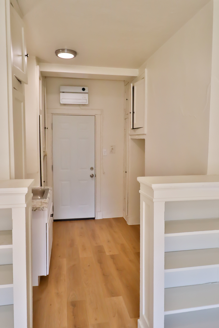 3302 Kenilworth Avenue #306, Berwyn, IL 60402