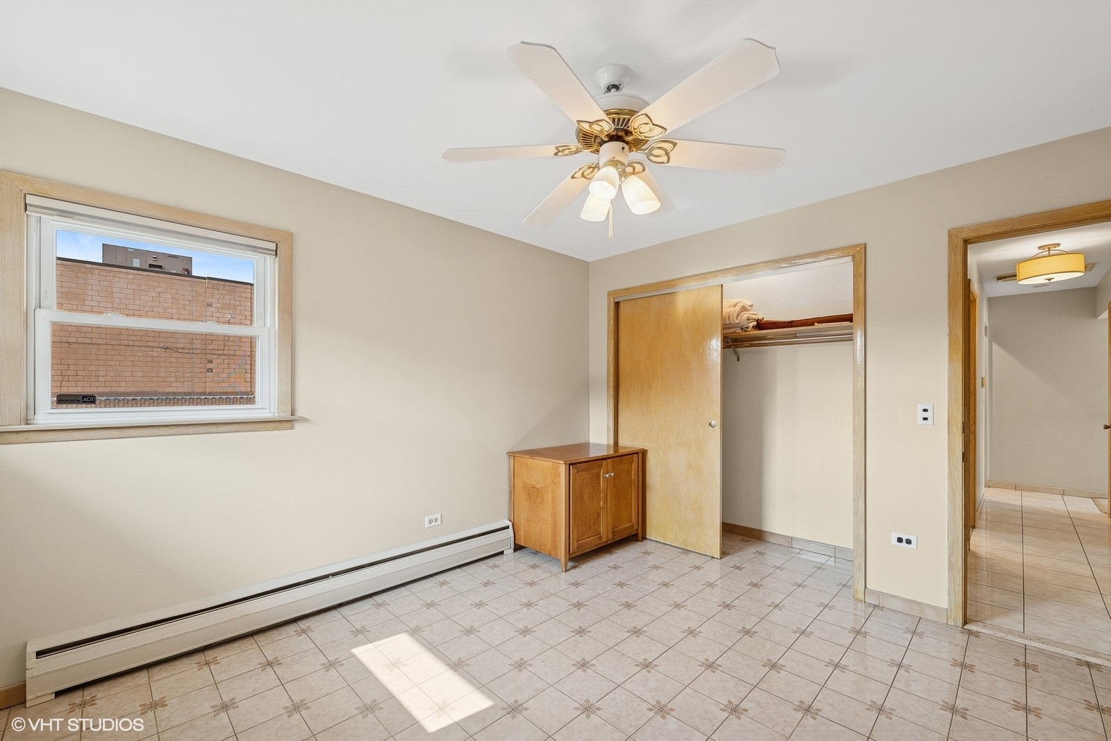 7311 W Berwyn Avenue, Chicago, IL 60656