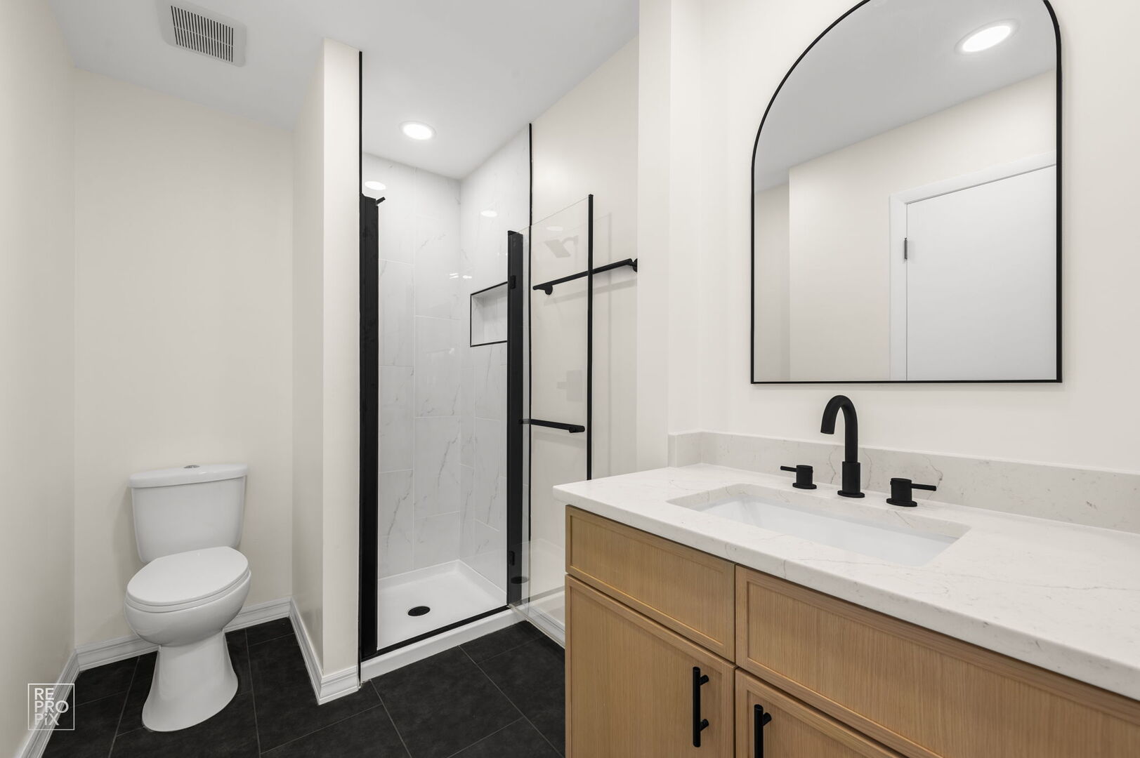 14023 Chelsea Drive, Orland Park, IL 60462