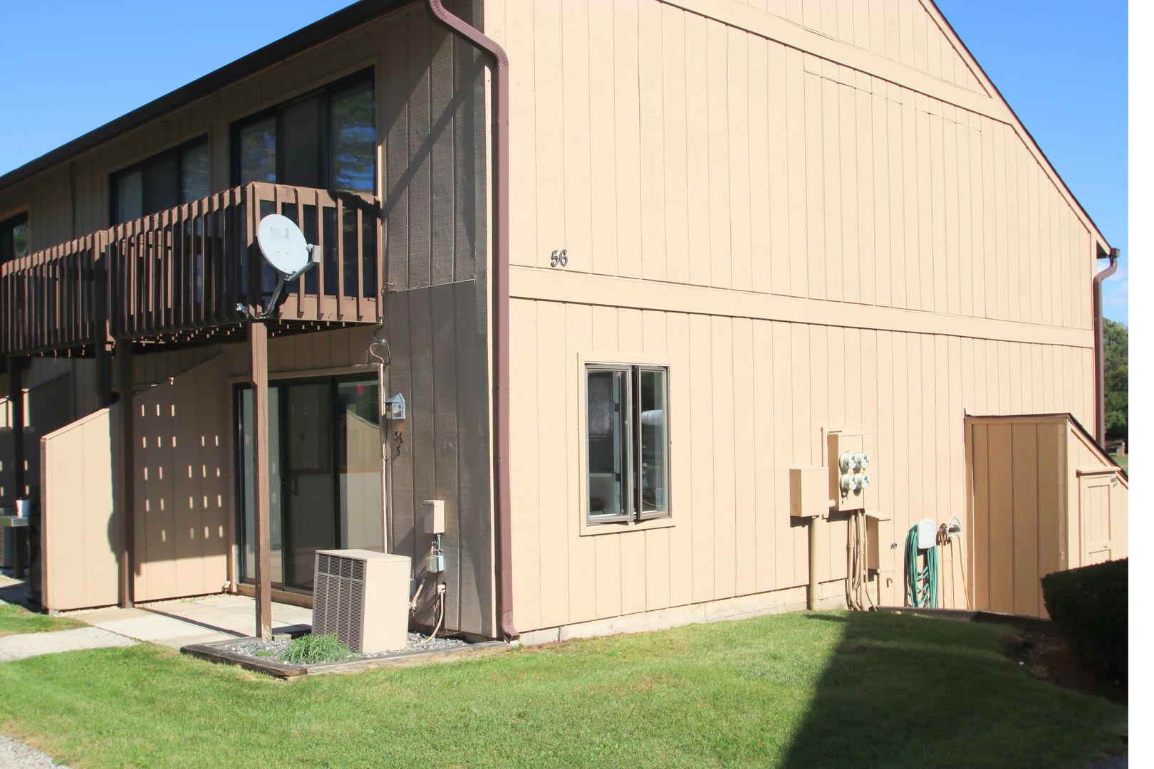 56 Vail Colony #5, Fox Lake, IL 60020