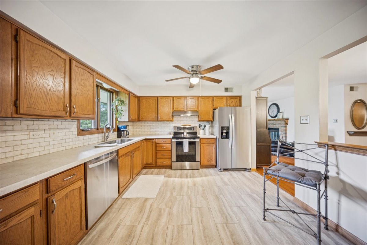 11030 S Theresa Circle #3D, Palos Hills, IL 60465