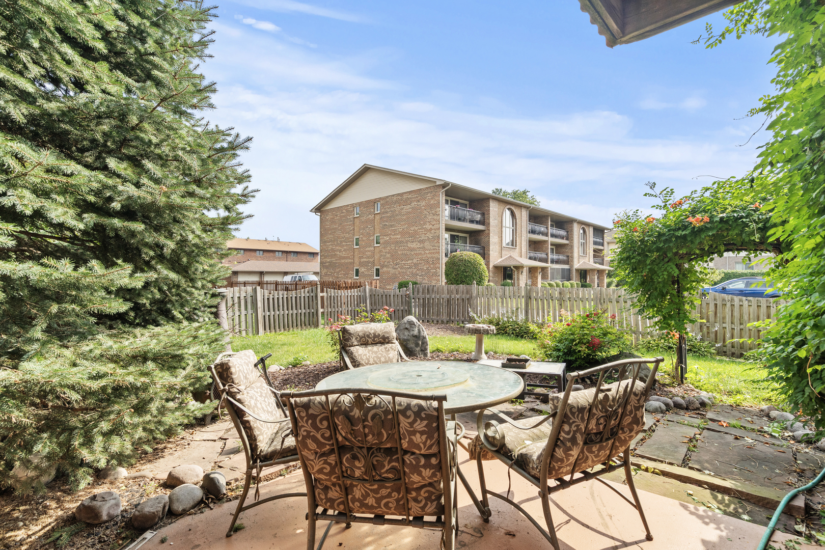 8202 Gruener Court #8202, Palos Hills, IL 60465