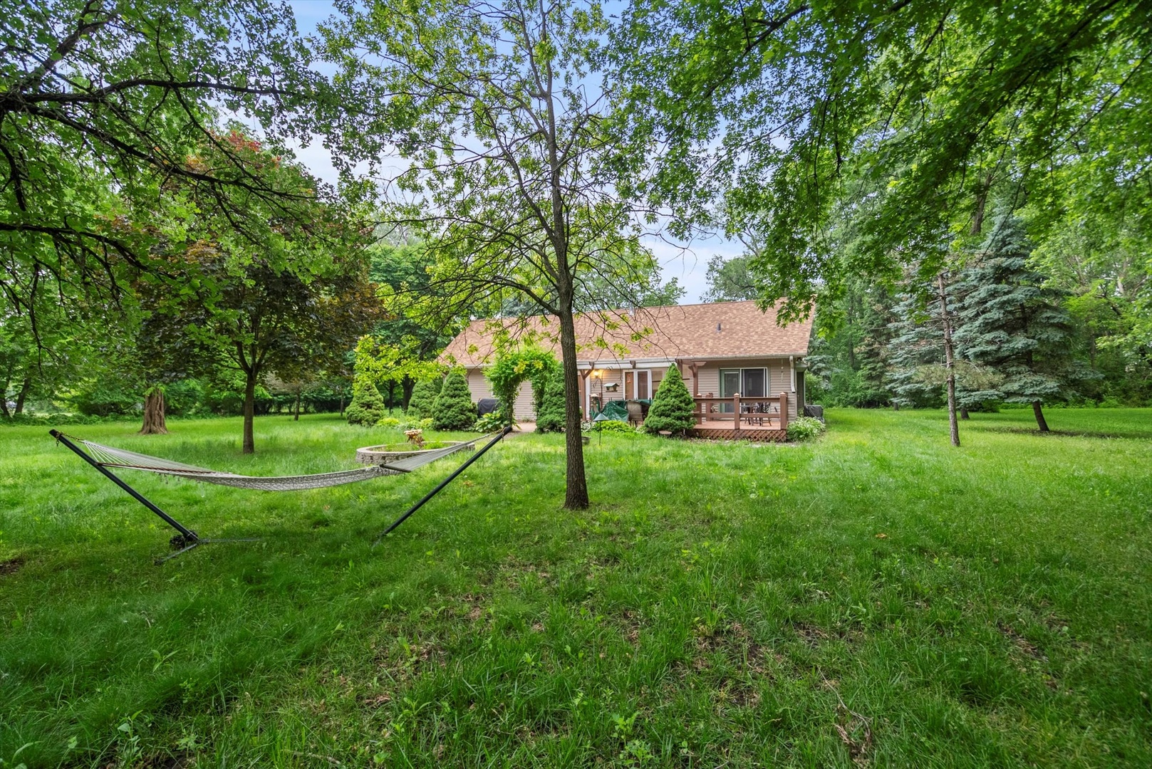 741 N School Street, Braidwood, IL 60408