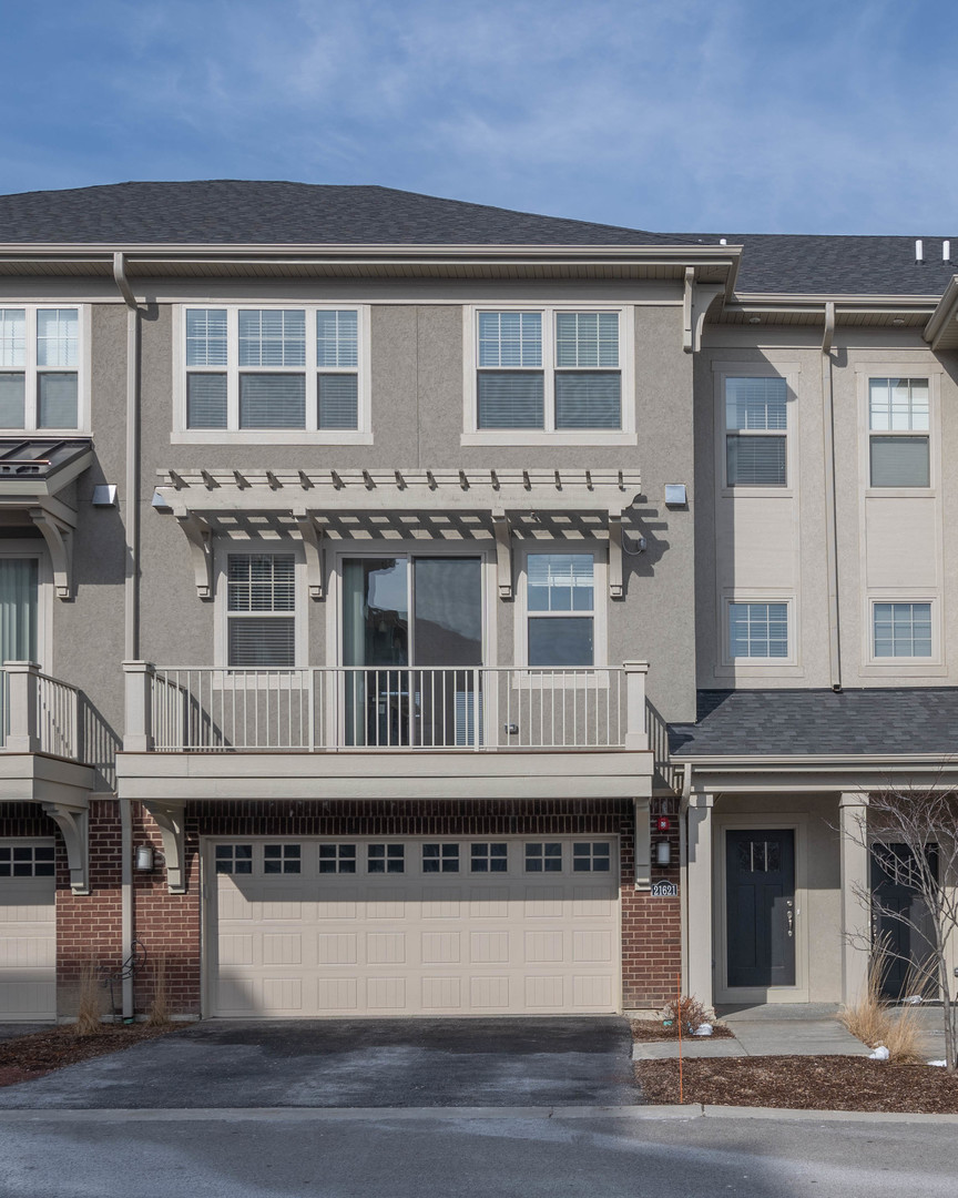 21599 W Field Court #21675, Deer Park, IL 60010