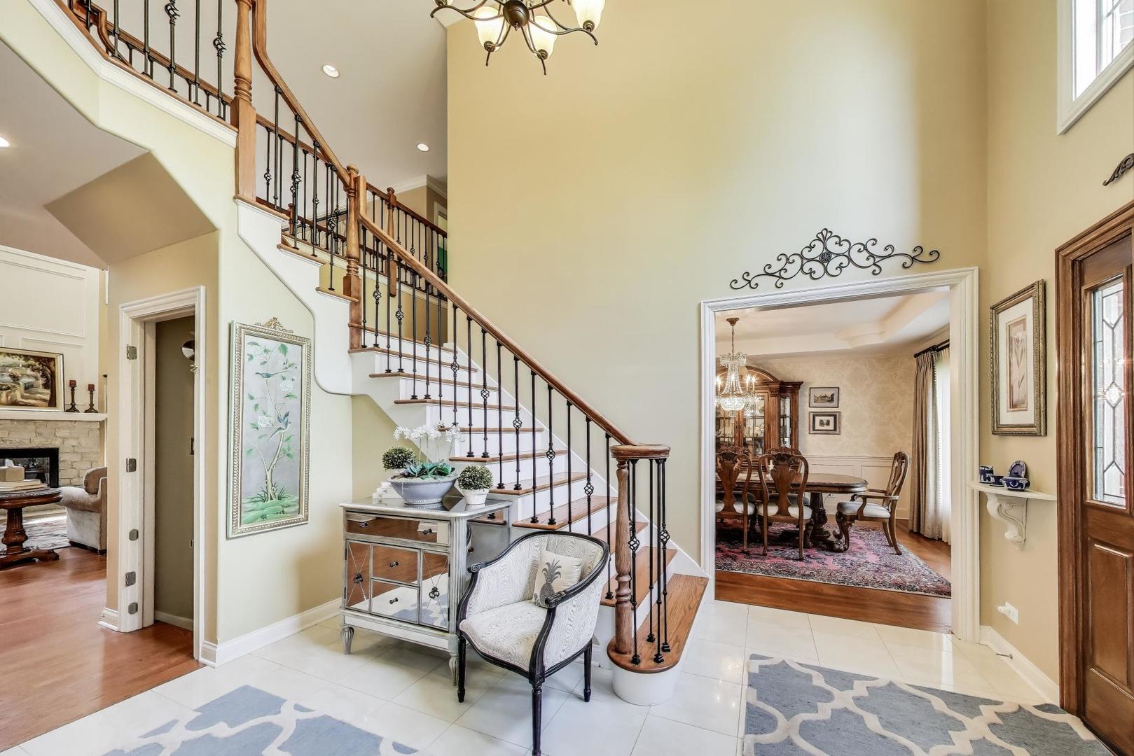 913 S DRYDEN Place, Arlington Heights, IL 60005