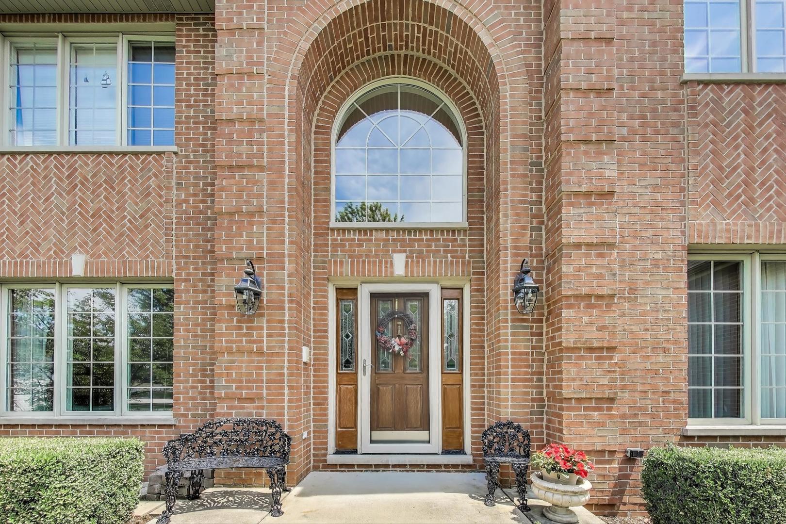 913 S DRYDEN Place, Arlington Heights, IL 60005