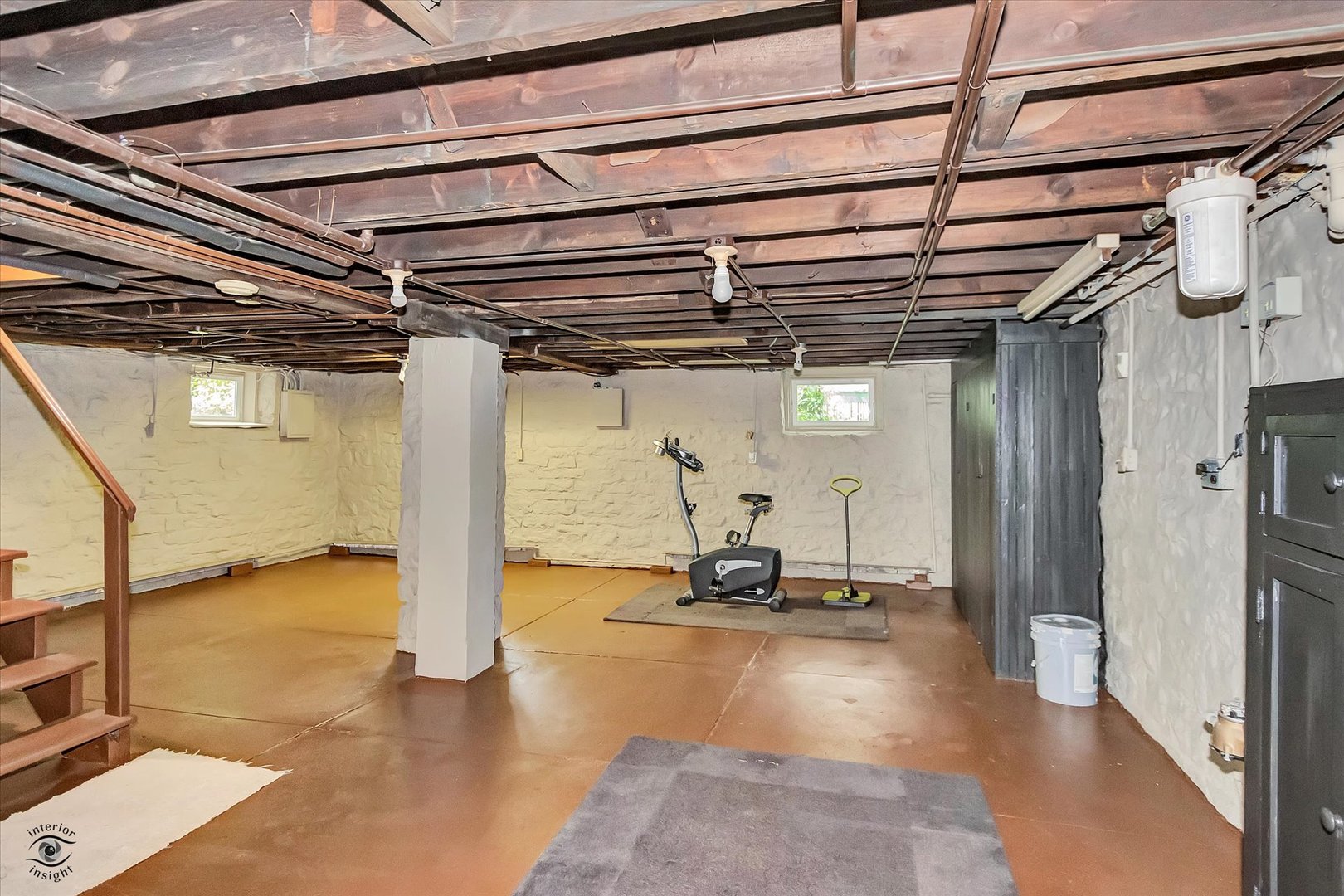 662 Glenwood Avenue, Joliet, IL 60435