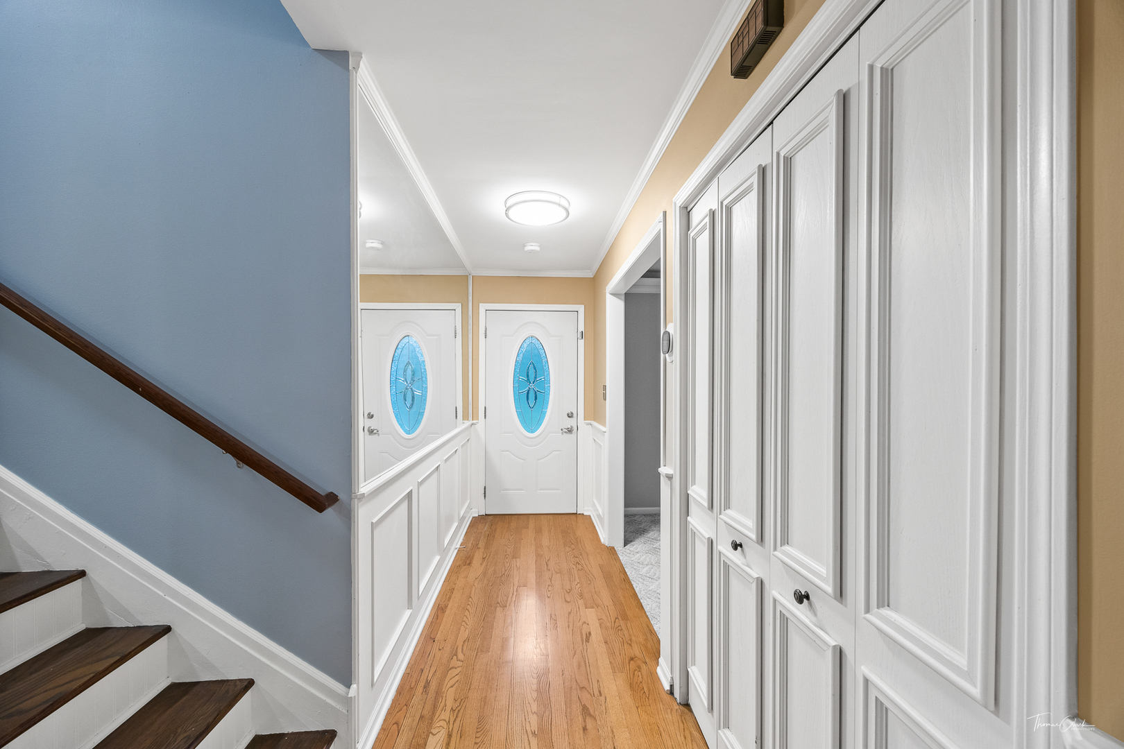 5S300 Tuthill Road, Naperville, IL 60563