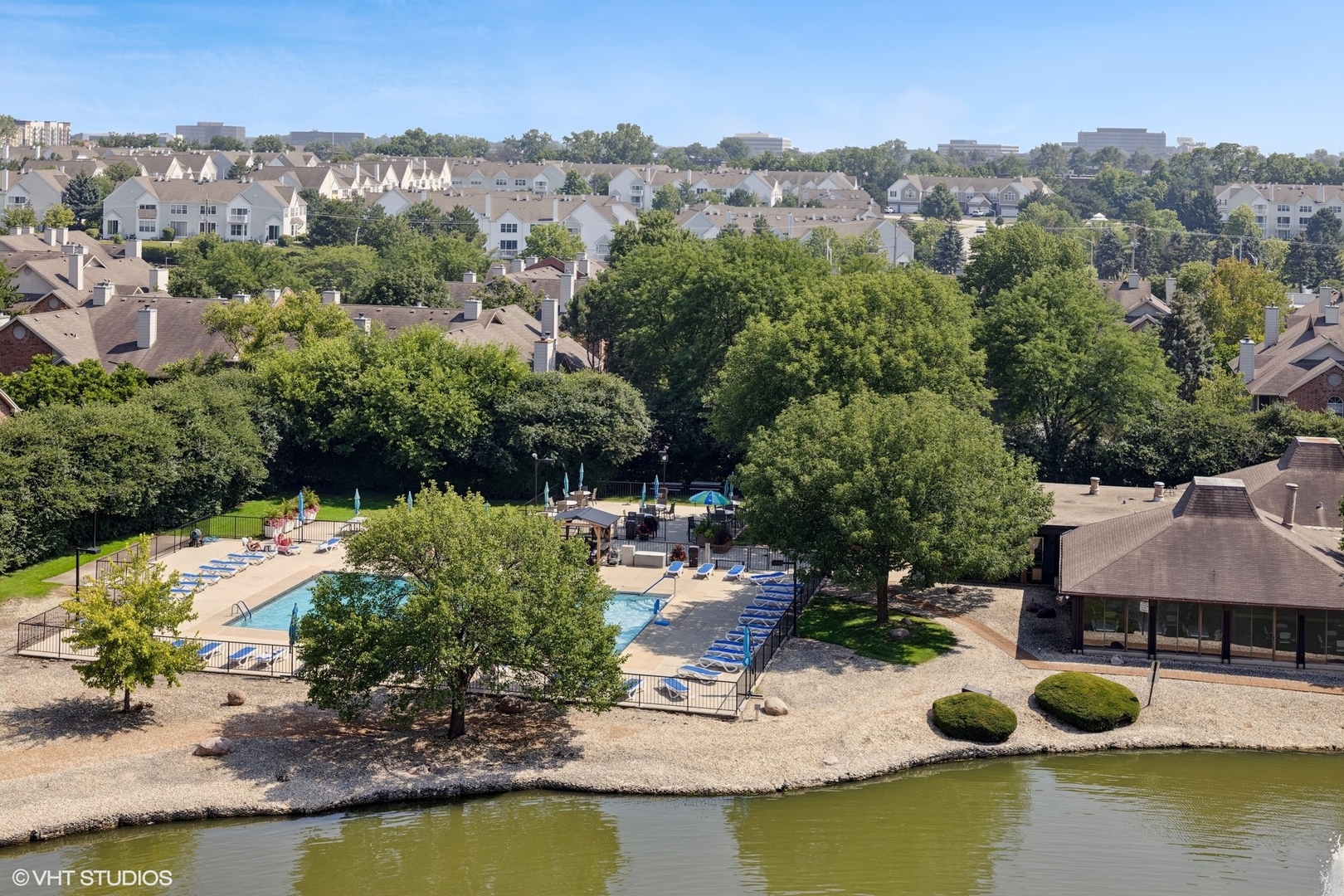 2015 S Finley Road #304, Lombard, IL 60148