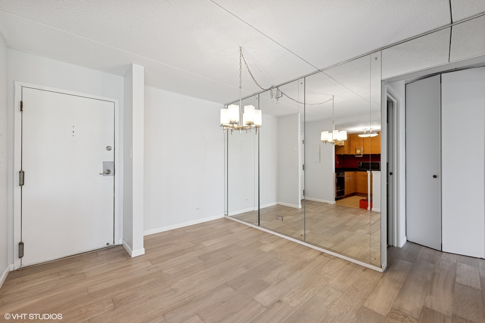 2015 S Finley Road #304, Lombard, IL 60148