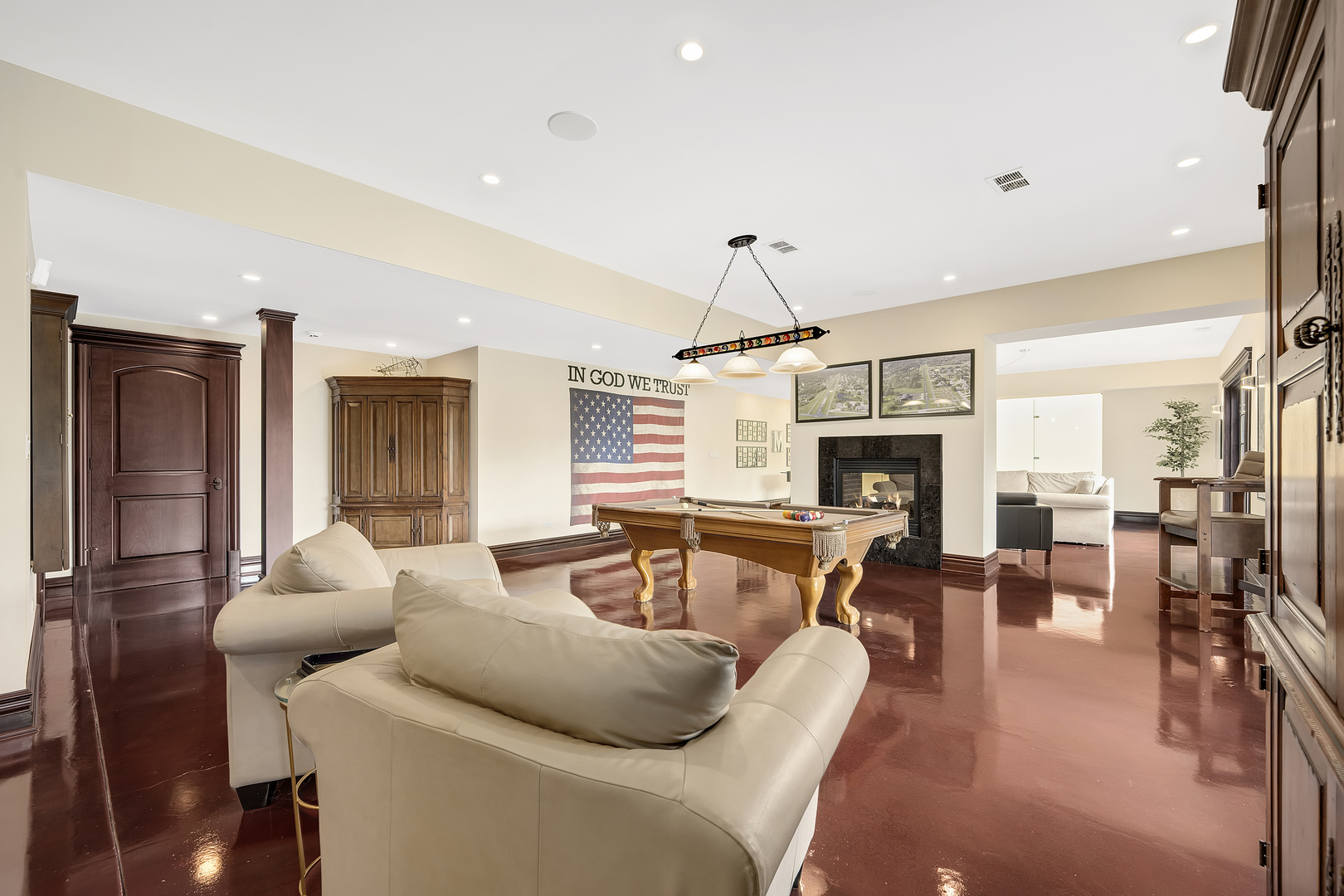 8511 Kearney Road, Downers Grove, IL 60516