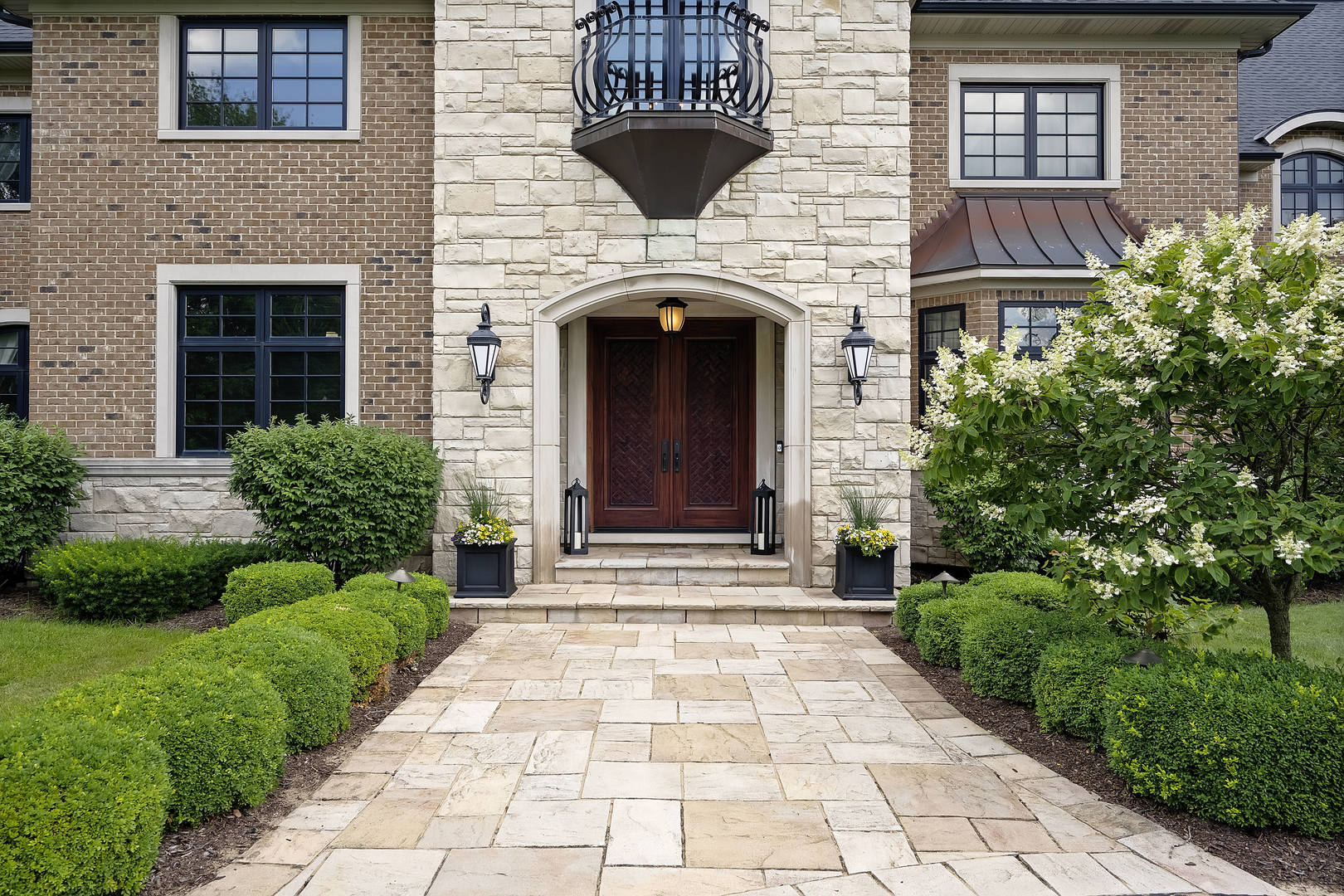 8511 Kearney Road, Downers Grove, IL 60516