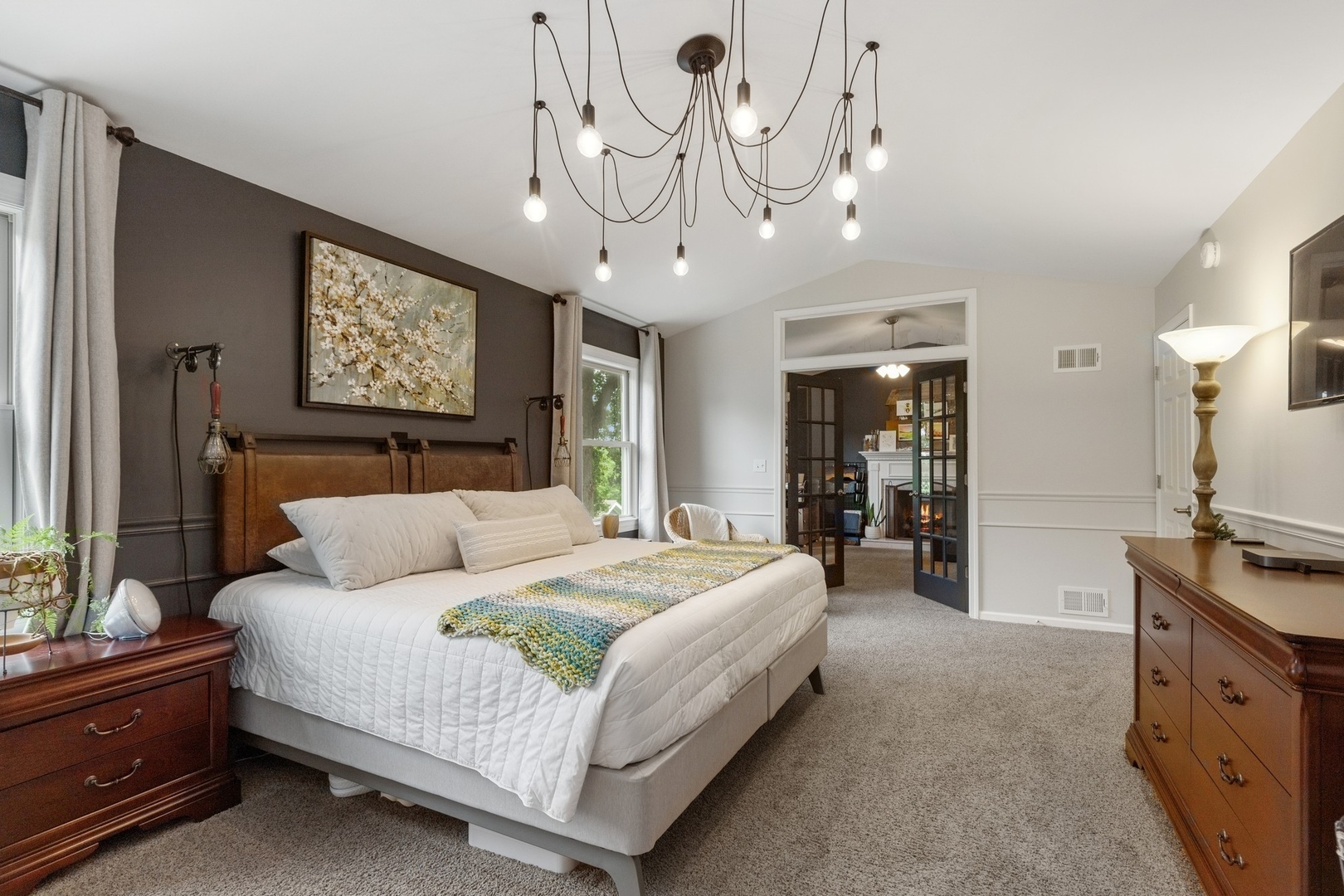 1524 Virginia Avenue, Libertyville, IL 60048