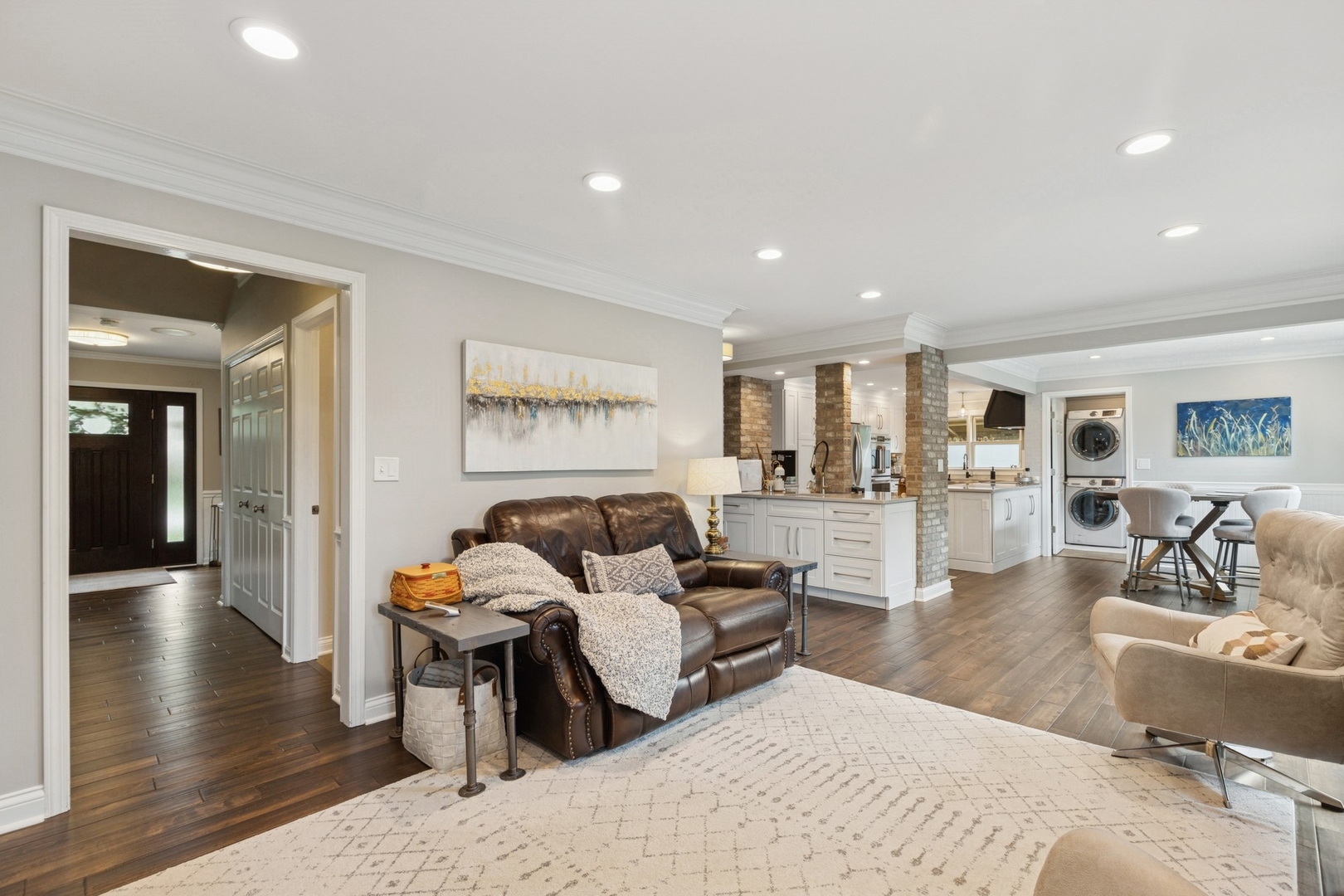 1524 Virginia Avenue, Libertyville, IL 60048