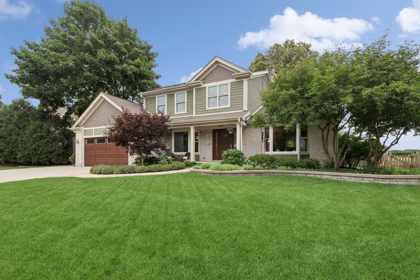 1524 Virginia Avenue, Libertyville, IL 60048