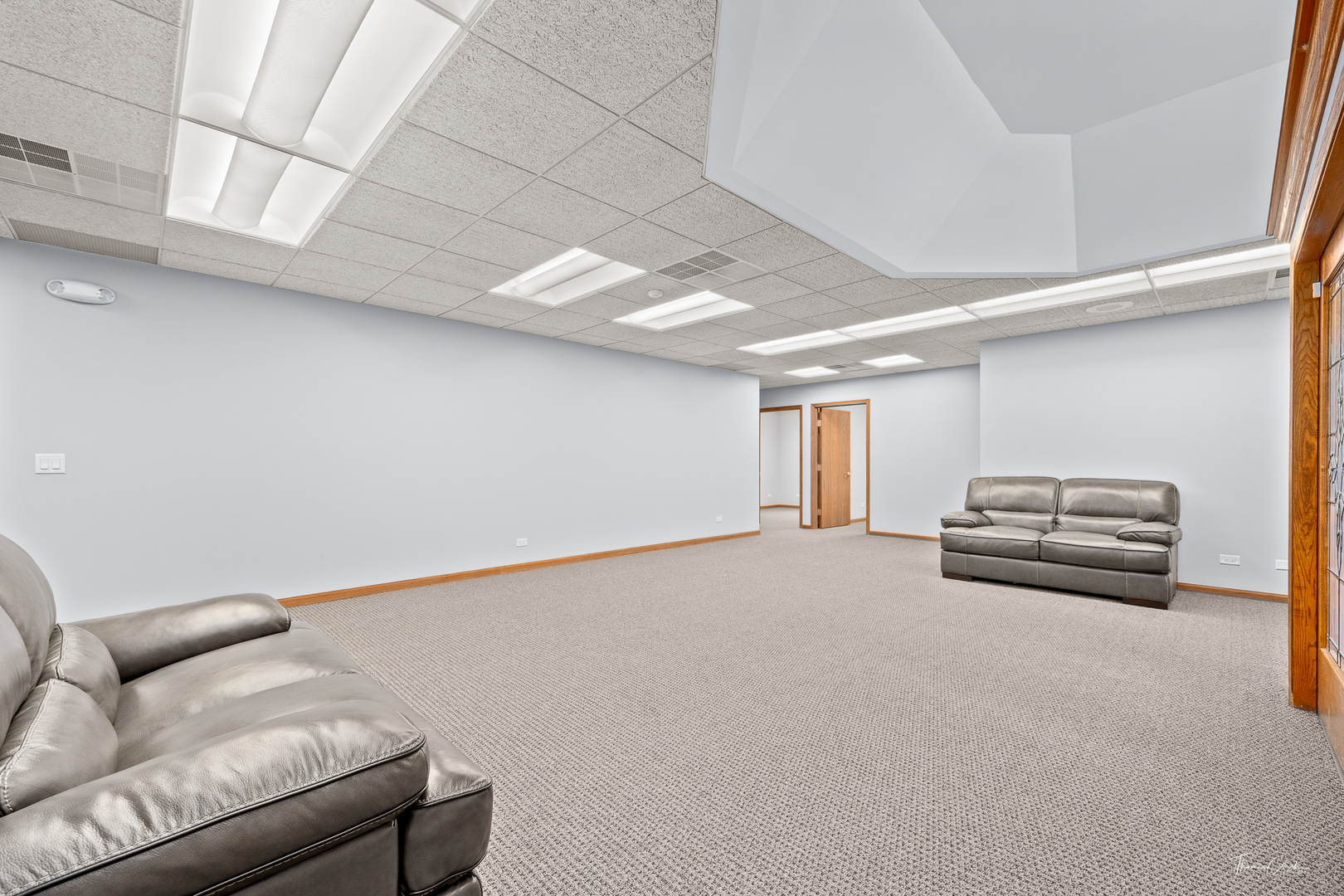 4900 Reilly Place, Lisle, IL 60532