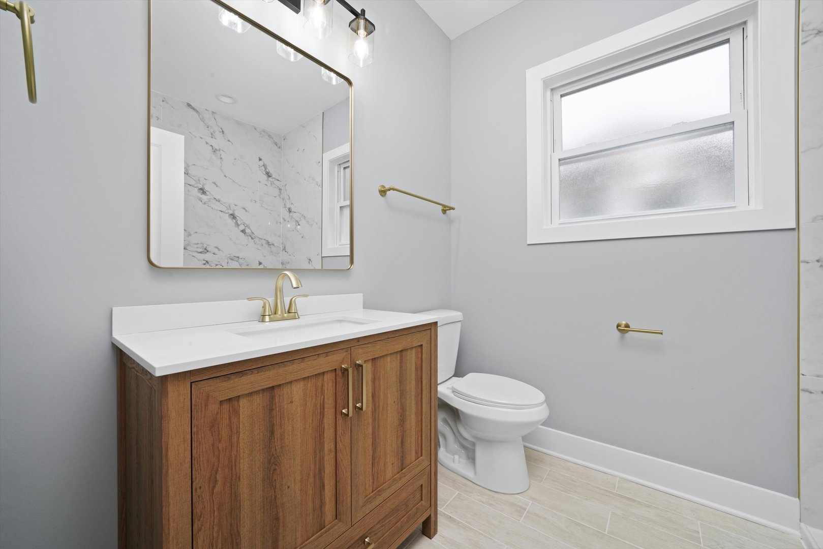 5426 N Bernard Street, Chicago, IL 60625