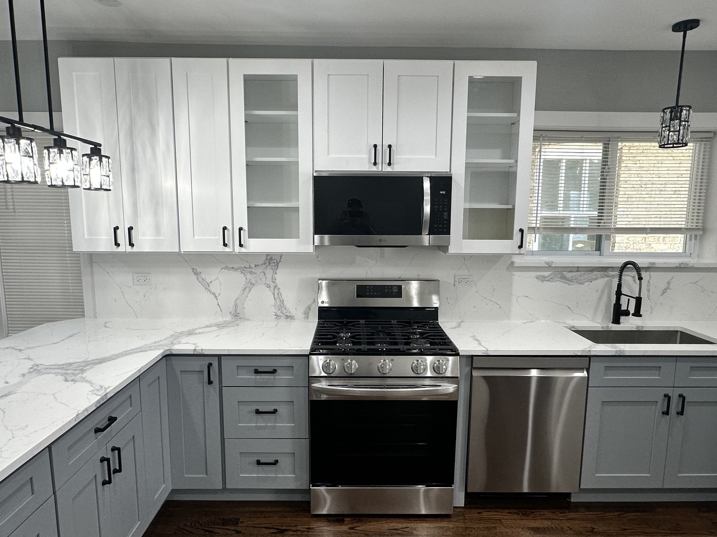 5426 N Bernard Street, Chicago, IL 60625