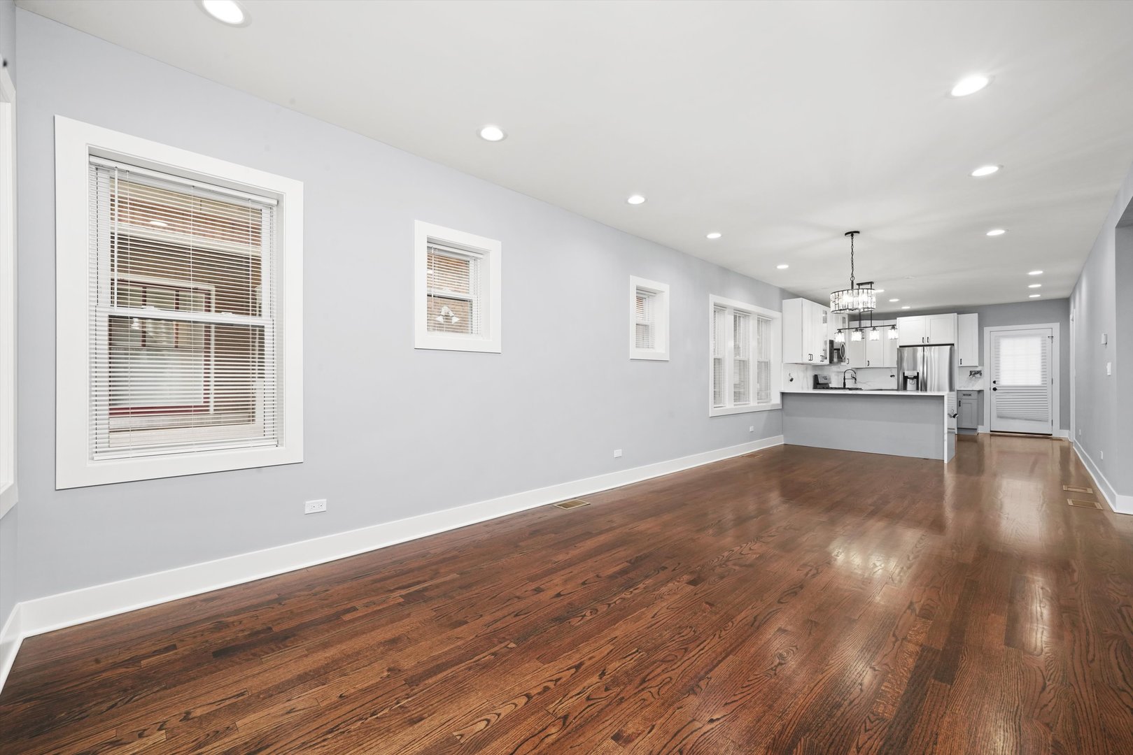 5426 N Bernard Street, Chicago, IL 60625