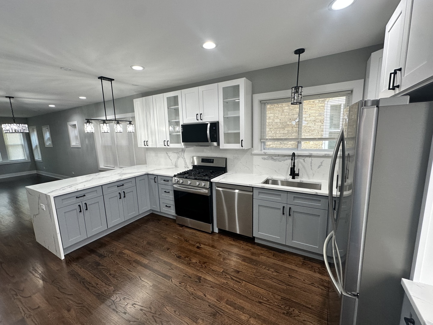 5426 N Bernard Street, Chicago, IL 60625