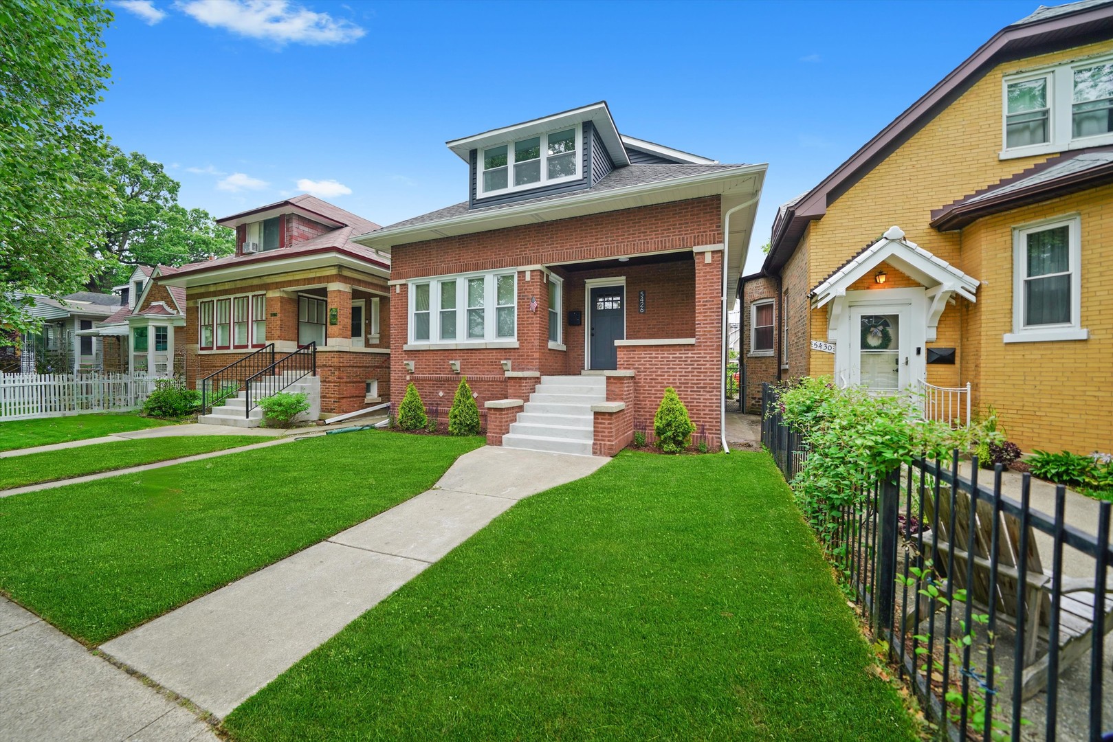 5426 N Bernard Street, Chicago, IL 60625