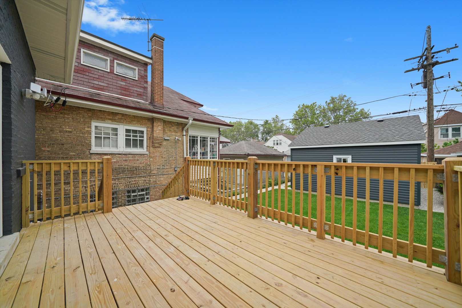 5426 N Bernard Street, Chicago, IL 60625