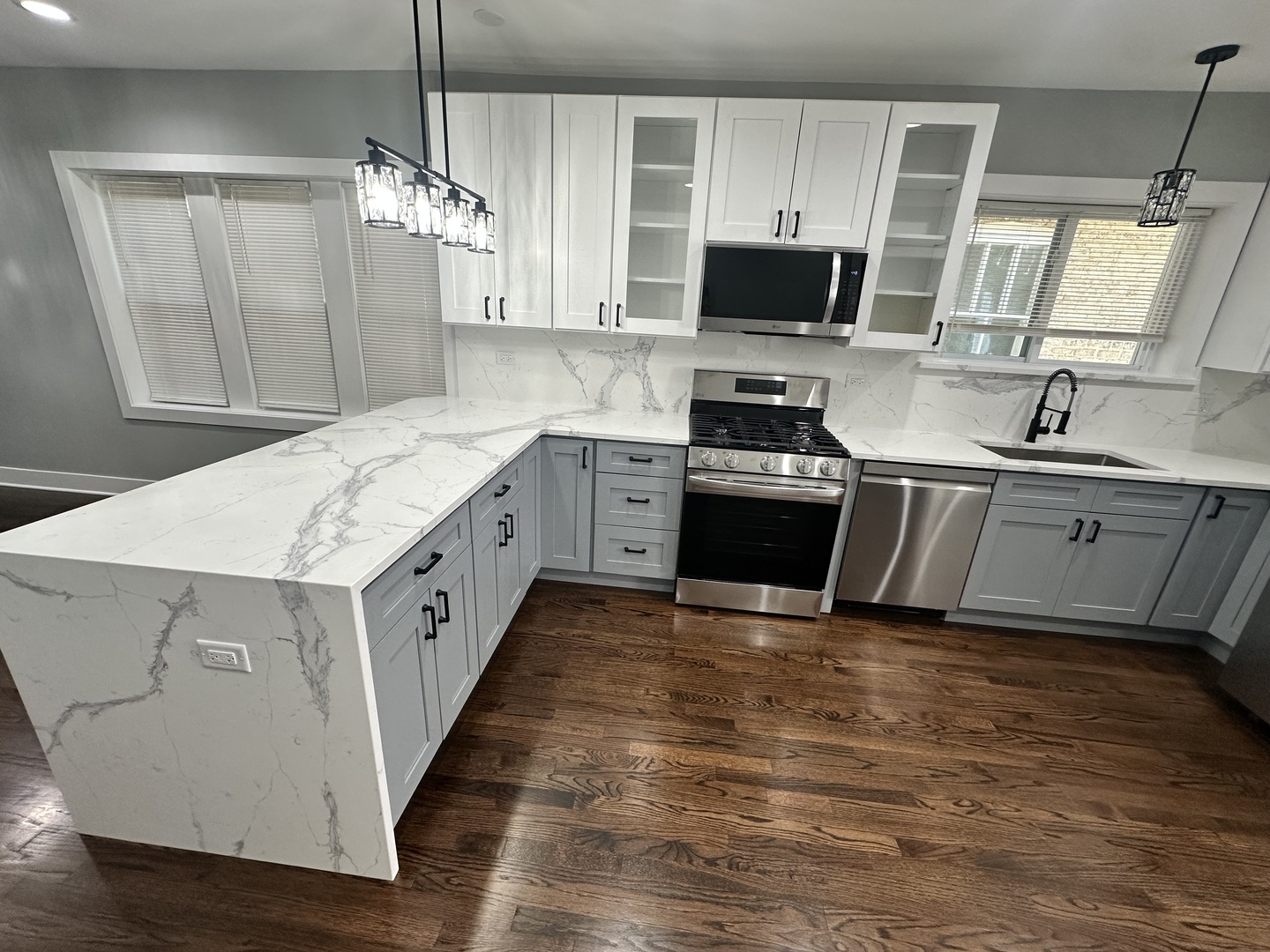5426 N Bernard Street, Chicago, IL 60625