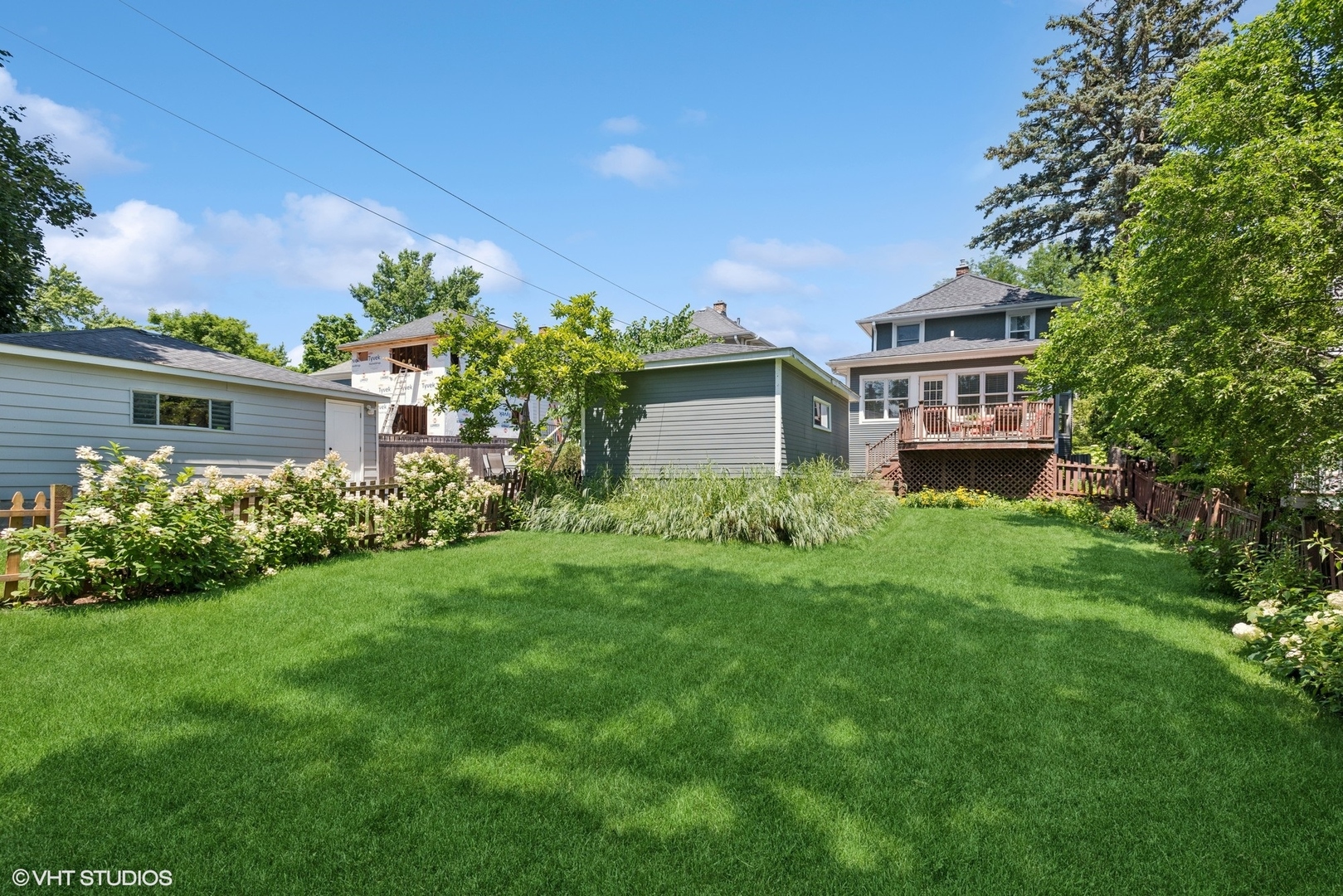 499 Ridgewood Avenue, Glen Ellyn, IL 60137