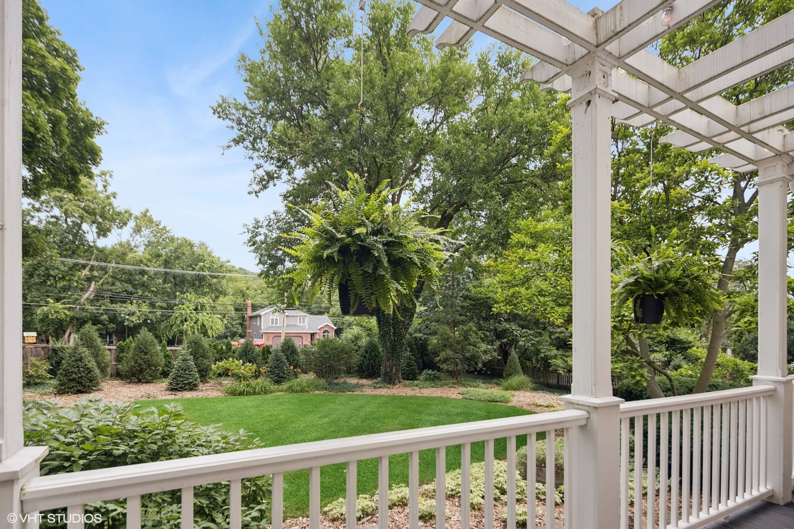 20 Muirwood Drive, Glen Ellyn, IL 60137