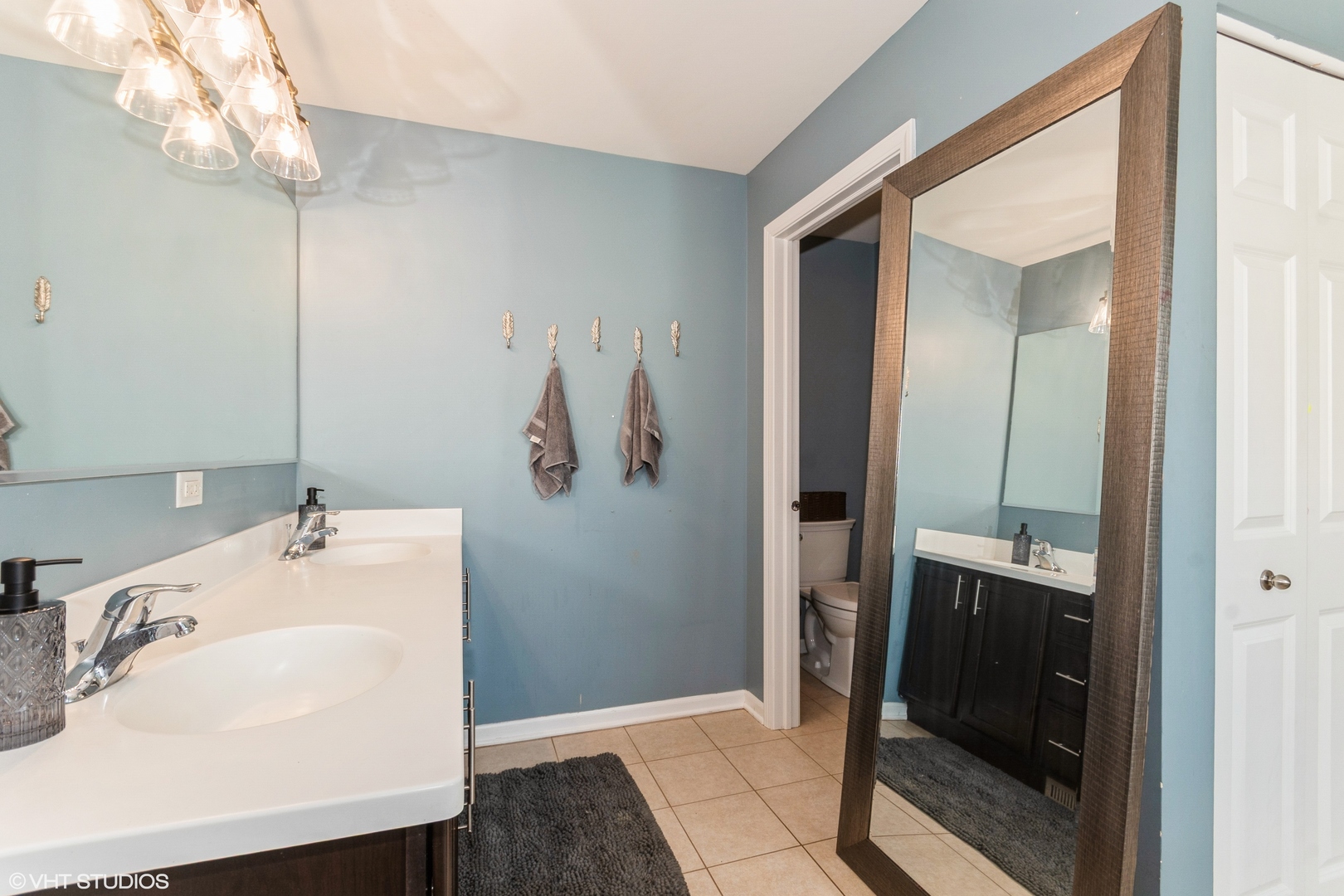 25219 Bay Tree Circle, Shorewood, IL 60404