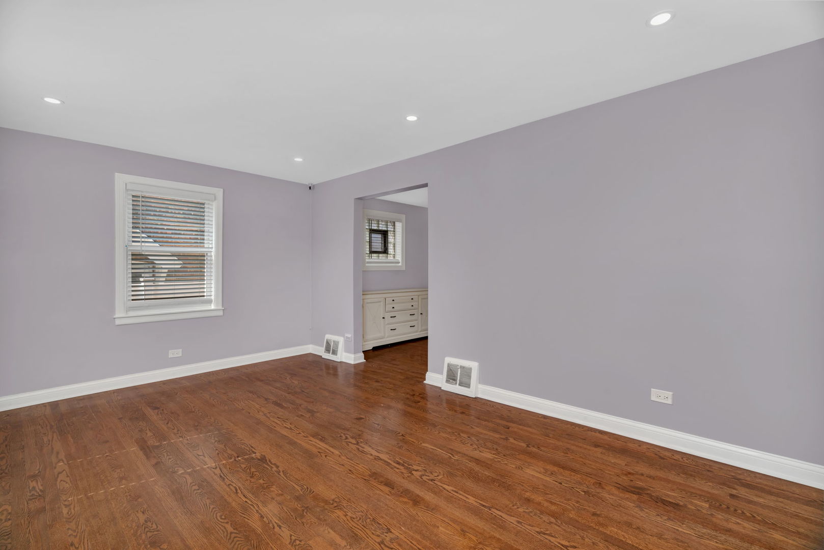 5304 S Ridgeway Avenue, Chicago, IL 60632