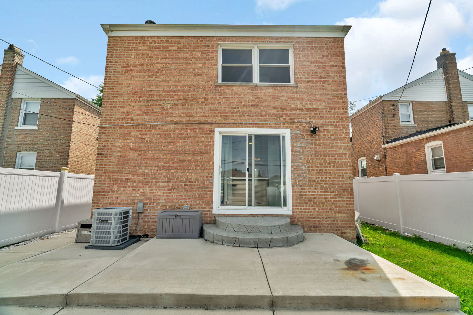 5304 S Ridgeway Avenue, Chicago, IL 60632