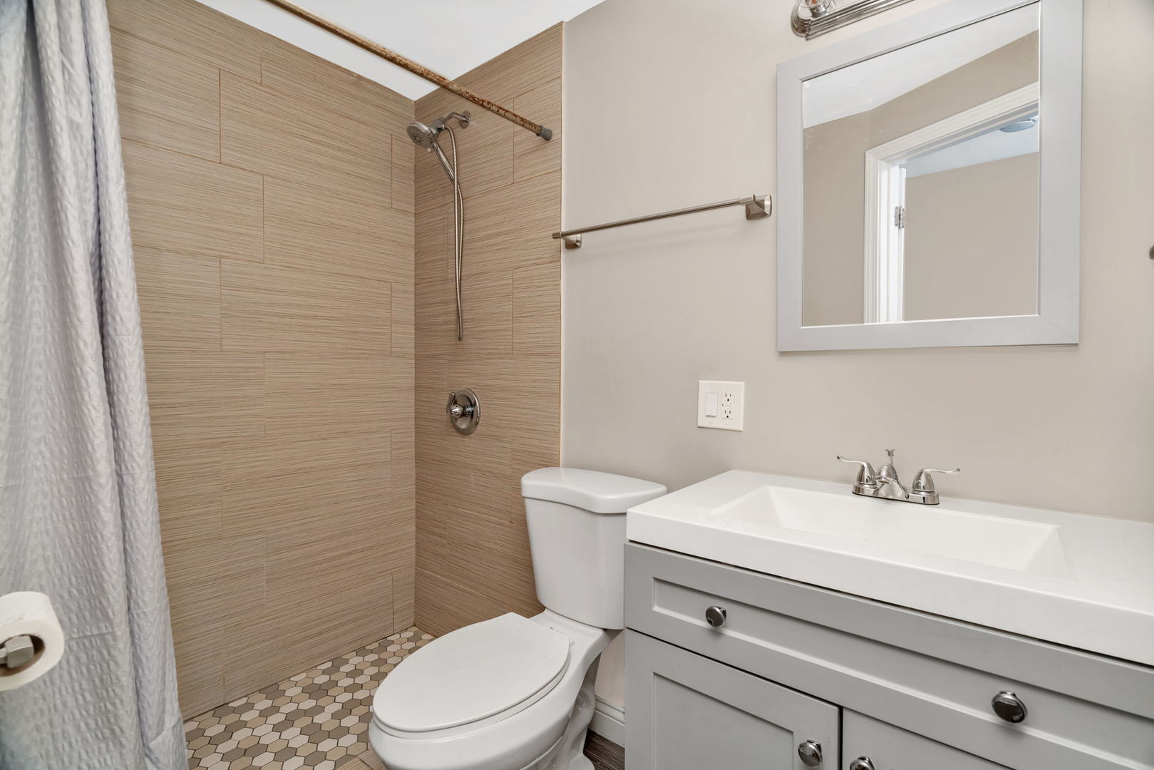 5304 S Ridgeway Avenue, Chicago, IL 60632