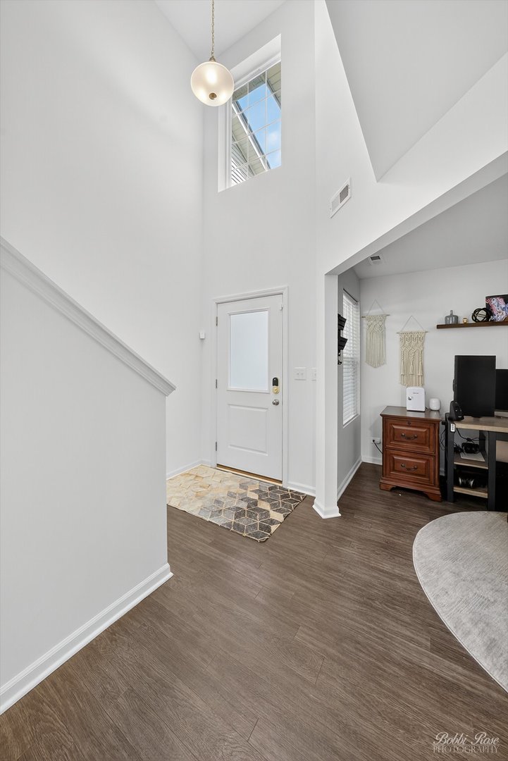 1183 Kingsmill Drive, Algonquin, IL 60102