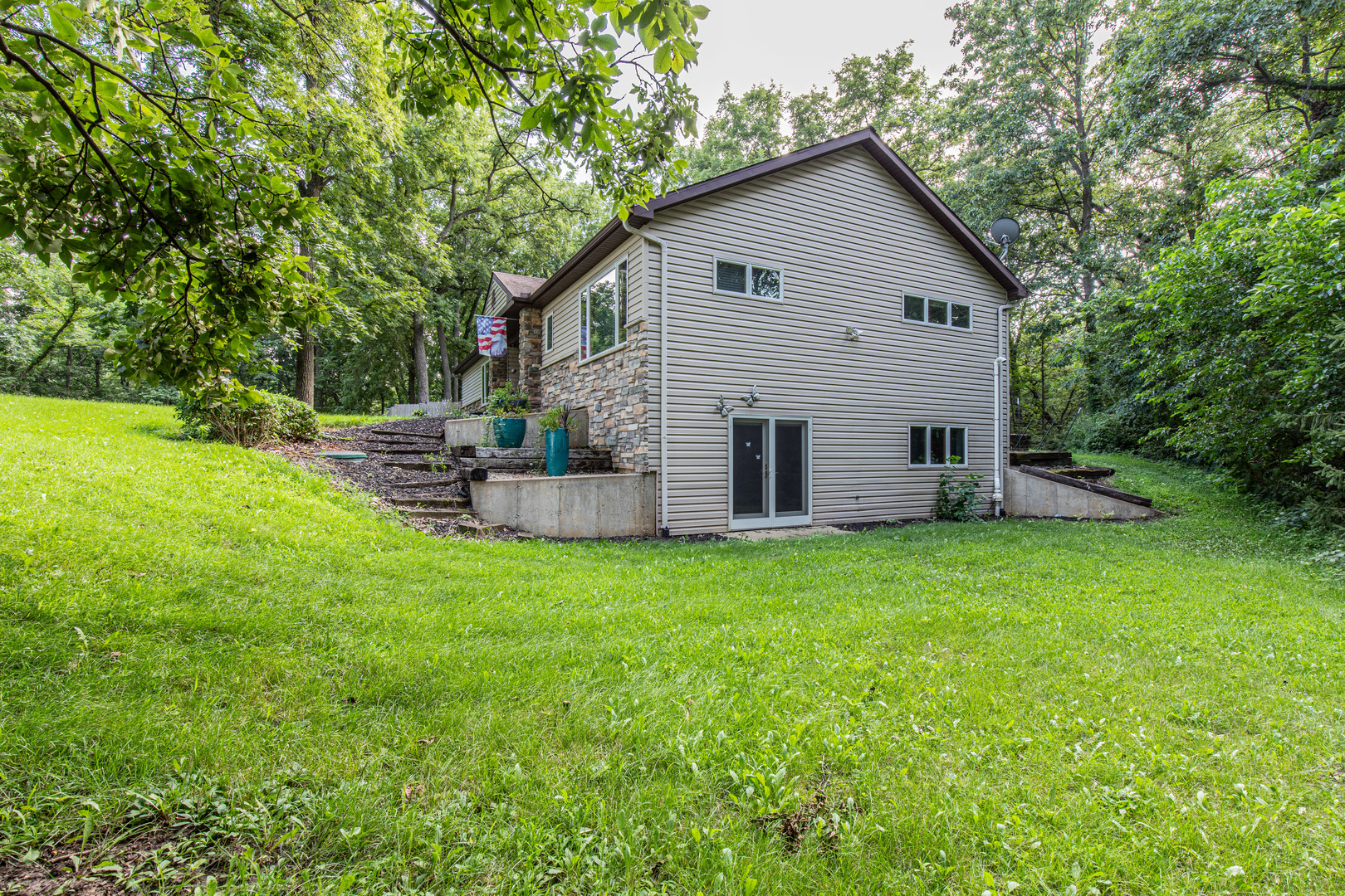 13437 1675 East Street, Princeton, IL 61356